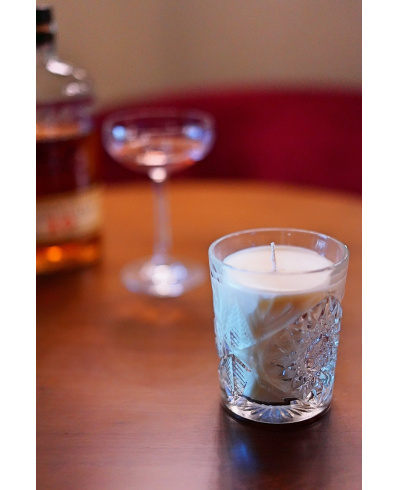 Manhattan candle in drinking glass 255 g